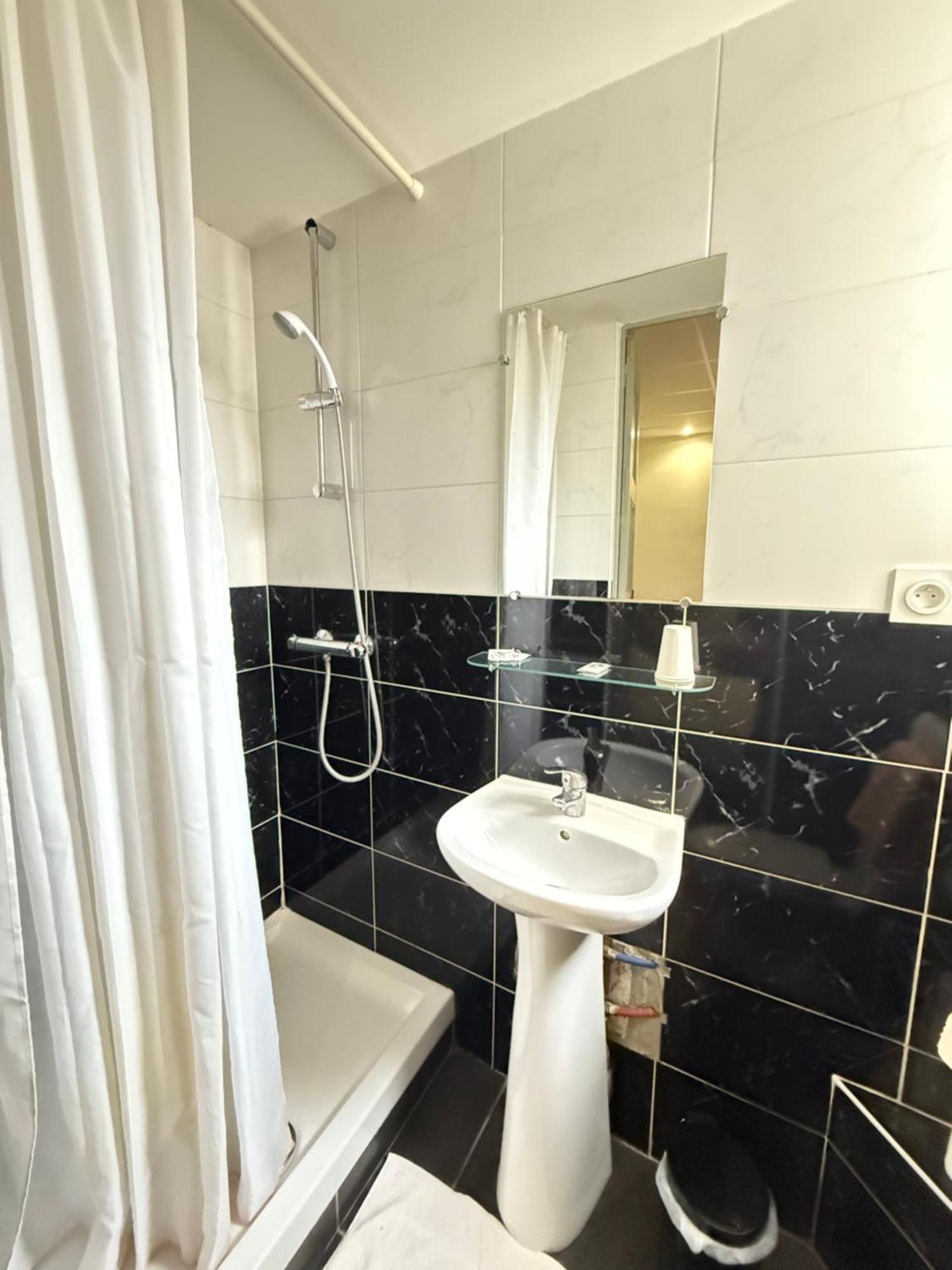 Hotel Relais Sud Валанс Екстериор снимка